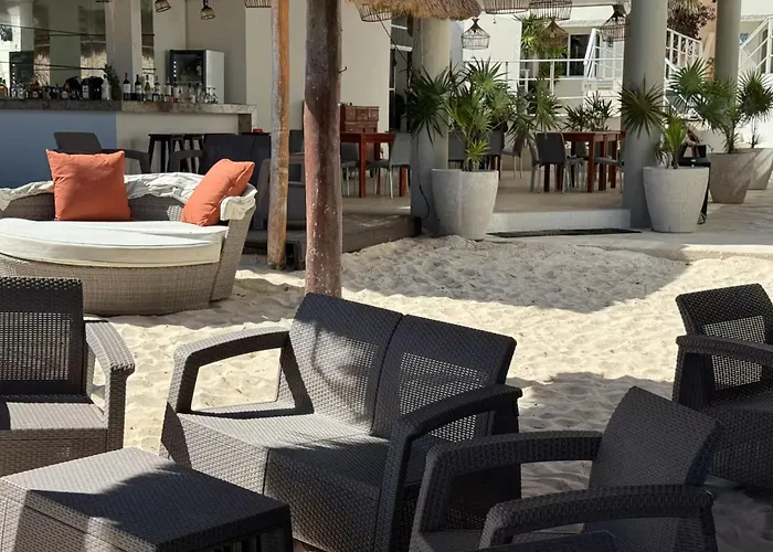 Aparthotel Condohotel Luciana Deluxe Queen Oceanview With Sofabed