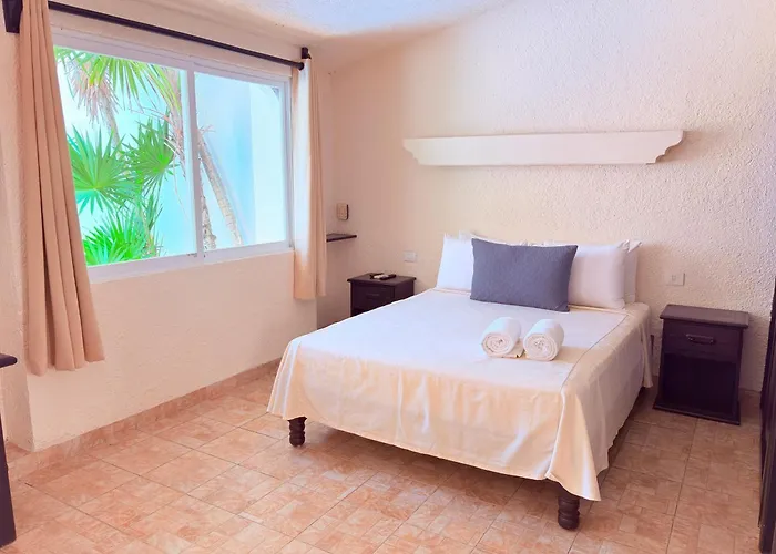 Condohotel Luciana Deluxe Queen Oceanview With Sofabed Playa del Carmen