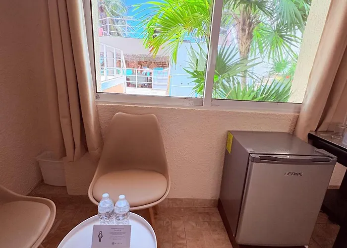 Condohotel Luciana Deluxe Queen Oceanview With Sofabed * Playa del Carmen
