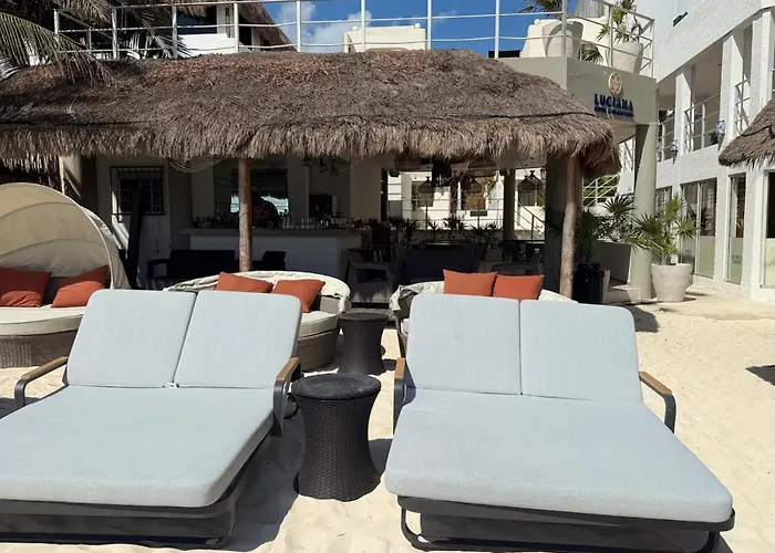 Aparthotel Condohotel Luciana Deluxe Queen Oceanview With Sofabed