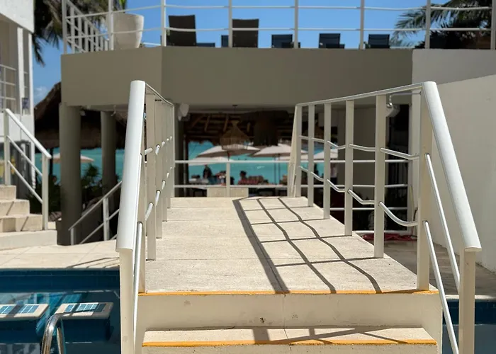 Aparthotel Condohotel Luciana Deluxe Queen Oceanview With Sofabed Playa del Carmen